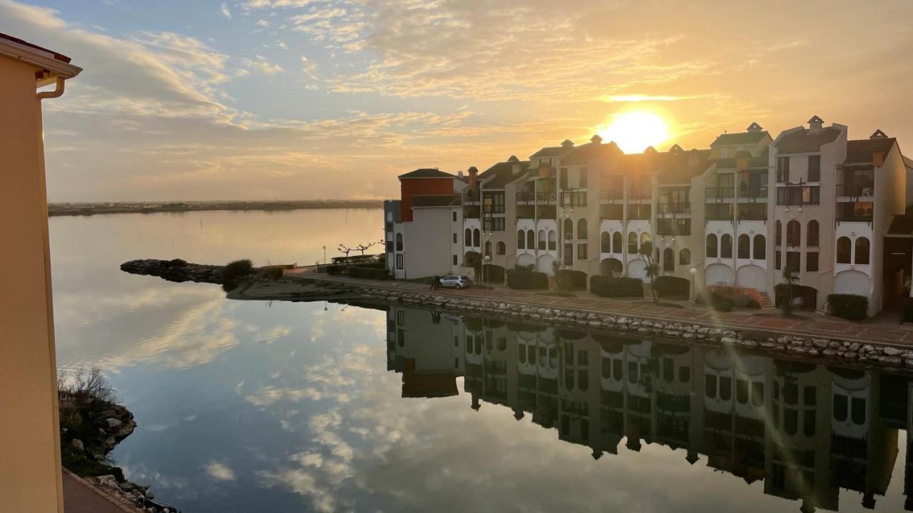 Residence Pointe Vermeille - Charmant Studio Cabine Avec Jolie Vue Sur Le Lac Marin Le Barcares Ngoại thất bức ảnh